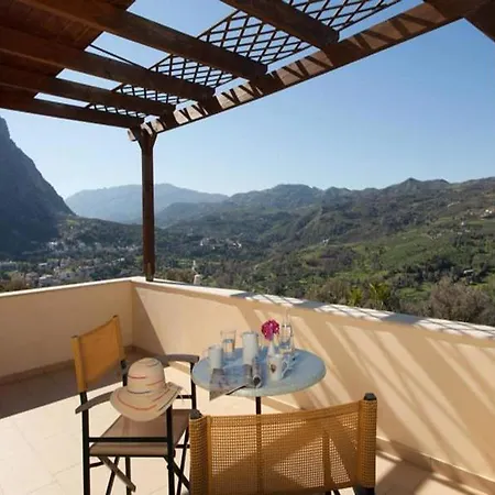 Louloudis Villa