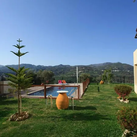 Louloudis Villa
